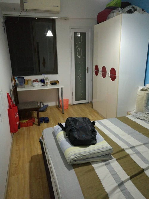 大沖城市花園單身公寓招租 主臥獨衛(wèi)與次臥2280免中介費，配套專業(yè)物業(yè)管理